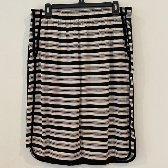 Loft Black & White Striped Skirt - Picture 1 of 5